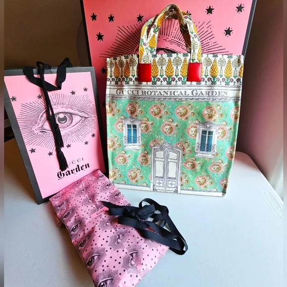 Gucci garden tote bag hotsell